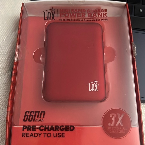 LAX Mini Rapid Charge Red Power Bank 6600 mAh High Capacity with 2 usb ports - Picture 1 of 1